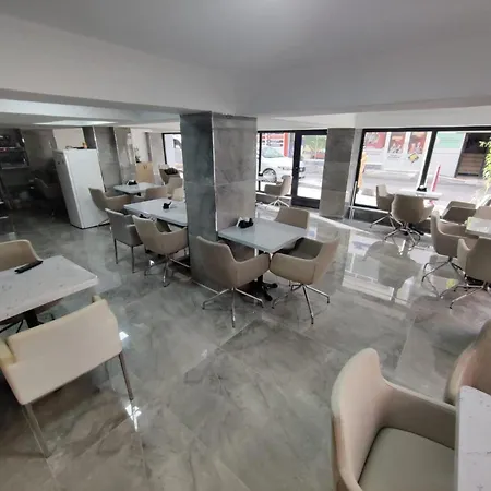 Hotel Ada Felicity 3*